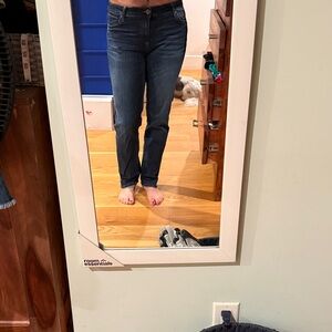 Kut from the Kloth Women's Dark Blue Straight Leg Jeans